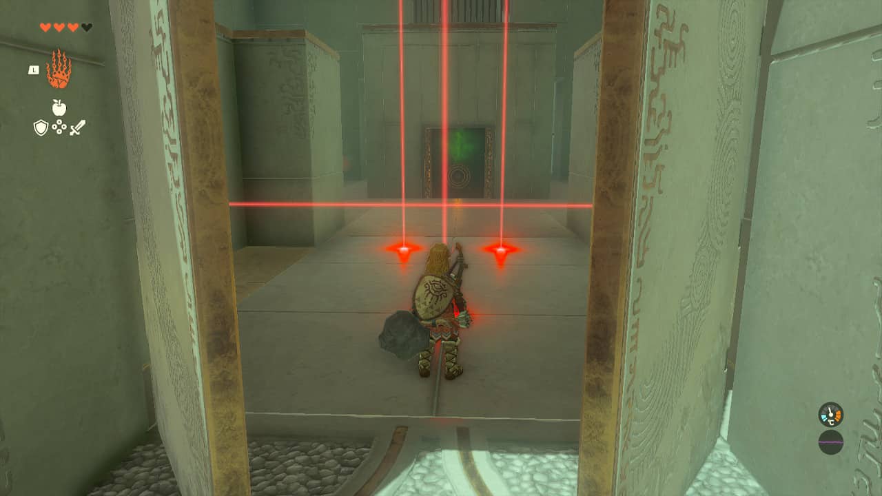 Tears of the Kingdom Orochium Shrine: Link entering a room with lasers coming from the wall and ceiling.