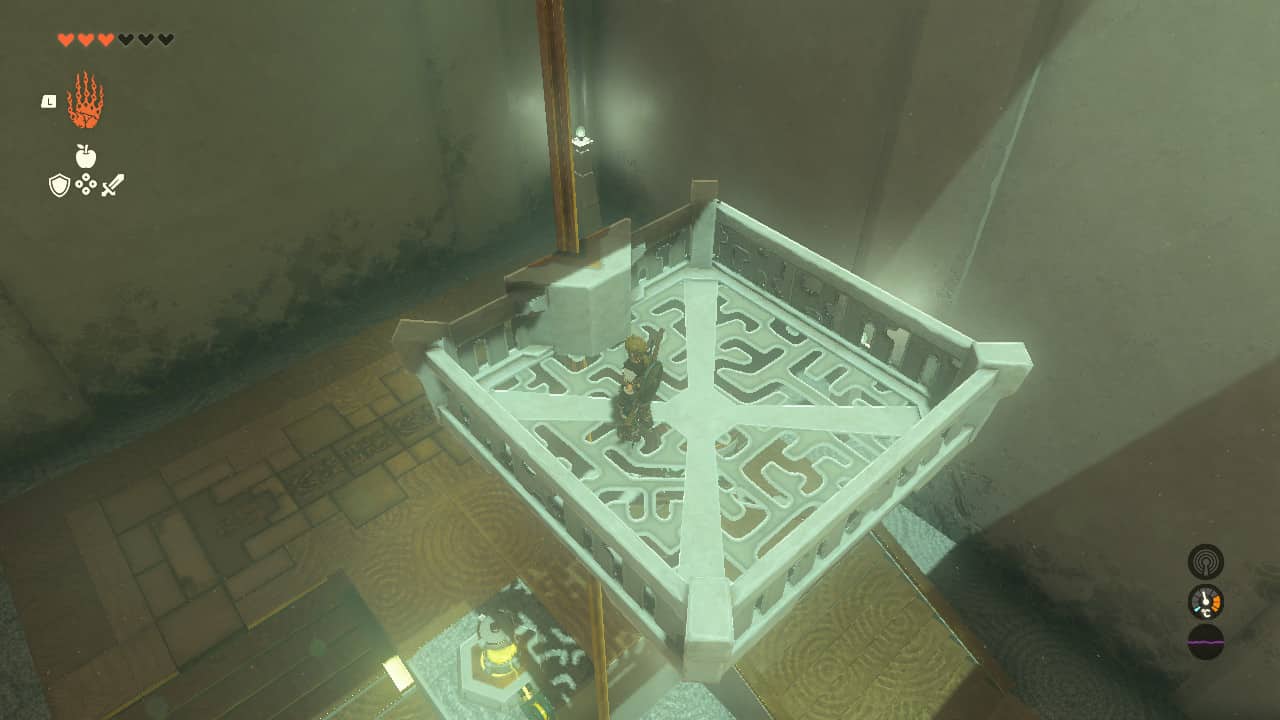 Tears of the Kingdom Mogawak Shrine: Link standing on a platform moving upwards.