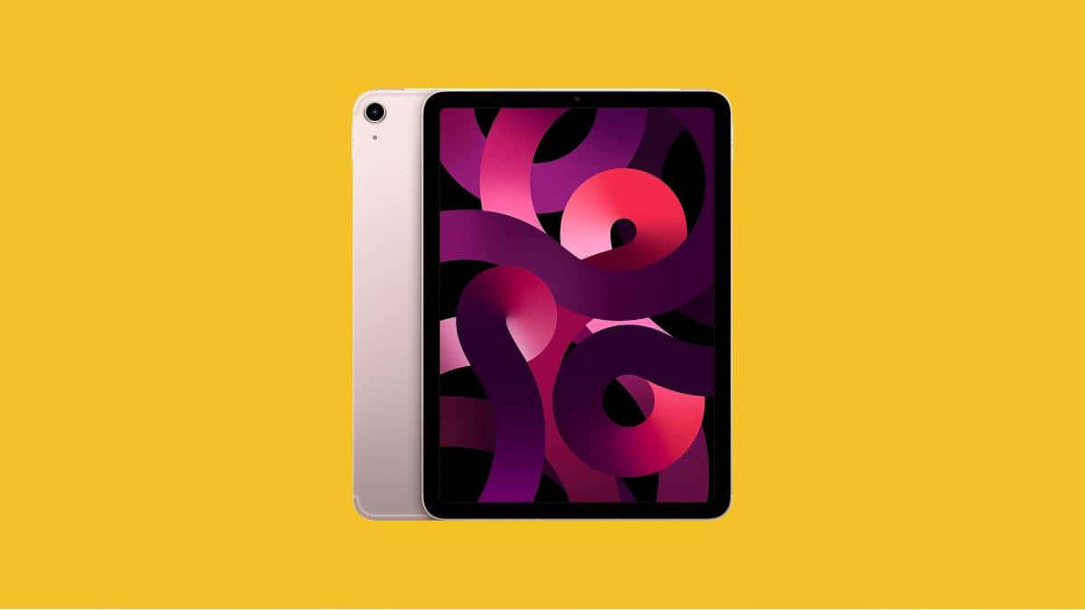 Big savings on this Apple iPad Air (5th Generation) 64GB as Labor Day closes