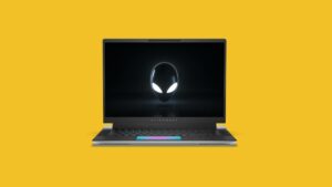 A laptop with an alien face on it, featuring the best RTX 4080 gaming technology for 2023.