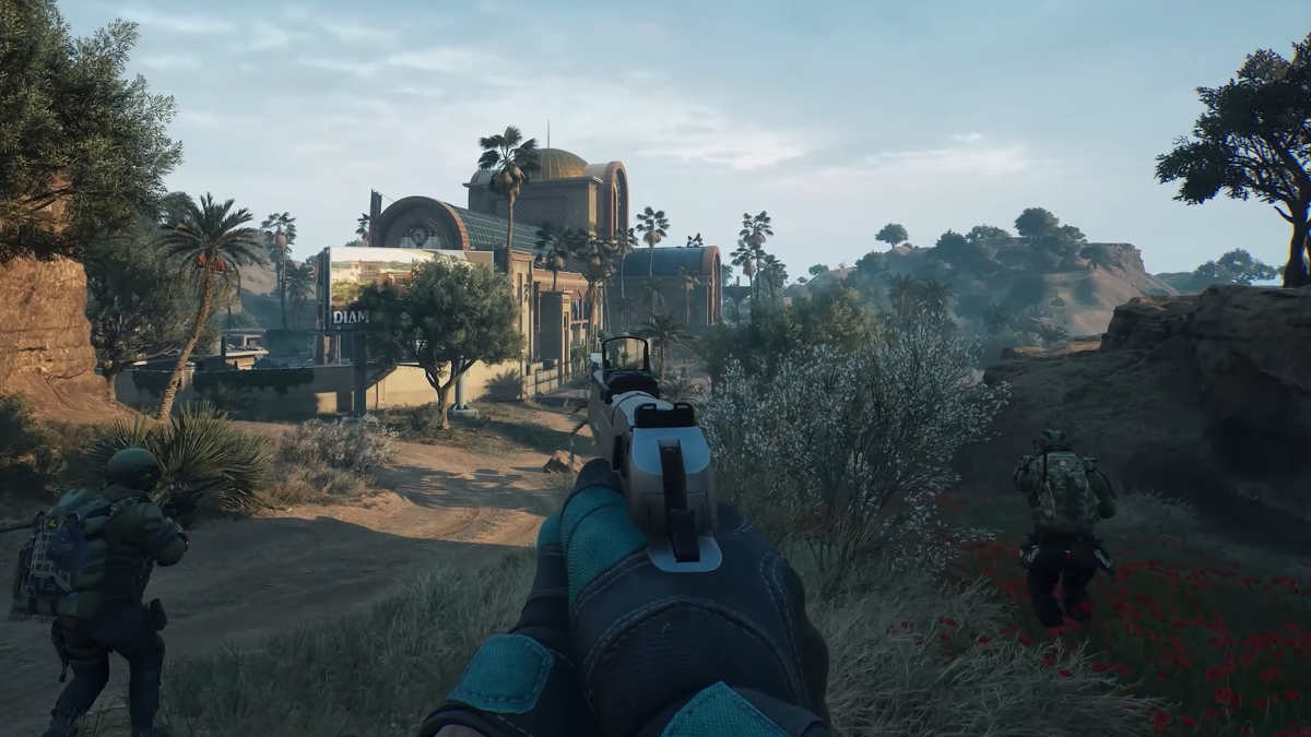 Picture of a map from Delta Force Hawk Ops with three players pushing a building with their weapons ready.