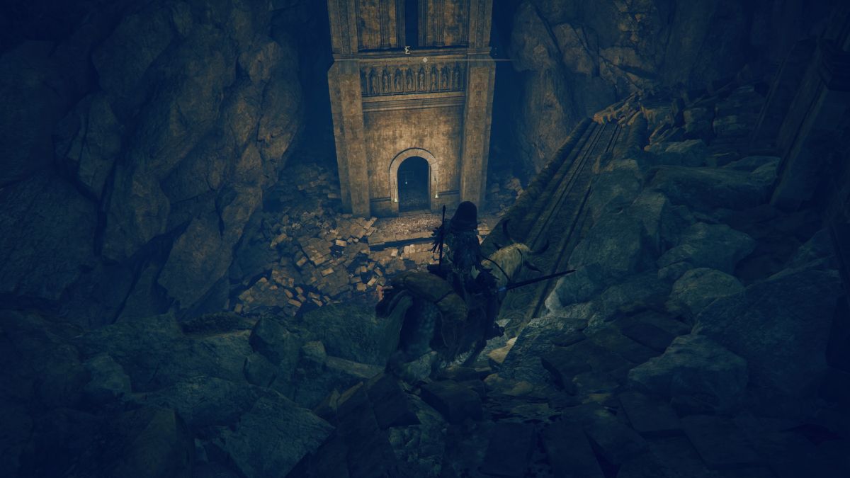 Elden Ring Shadow of the Erdtree Cathedral of Manus Metyr - Player standing on top of ledge in ruins