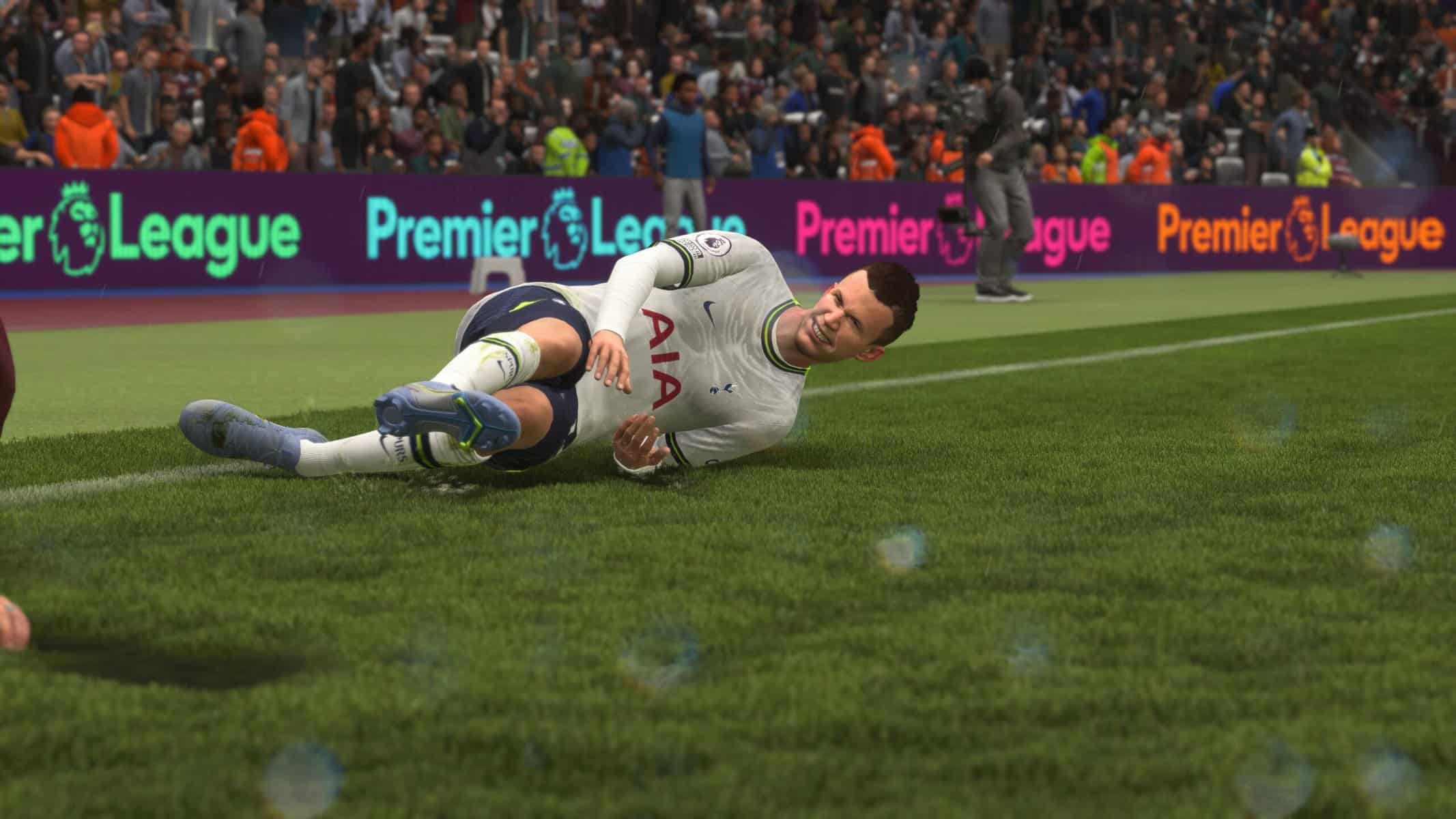 FIFA 23 Ultimate Team: How to Get Rid of Red Card 