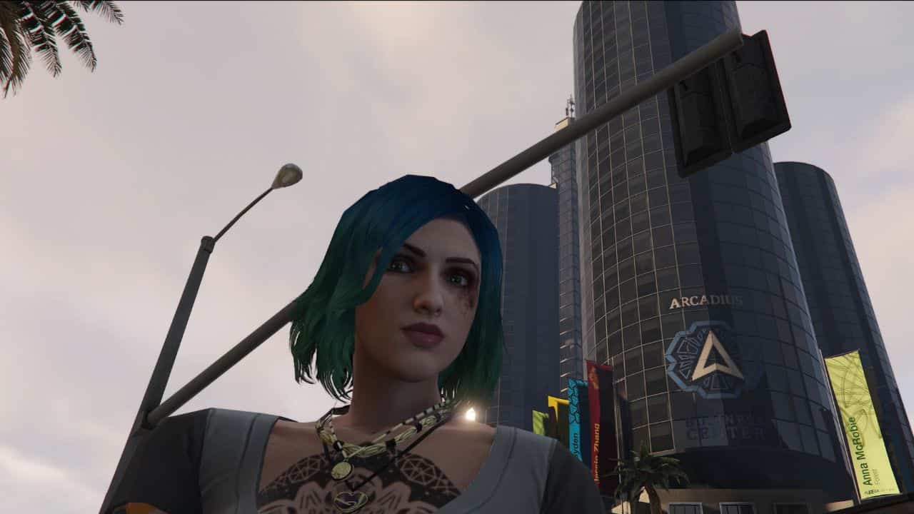 GTA-Online-Become-CEO-Player-Standing-In-Front-of-Office-Building