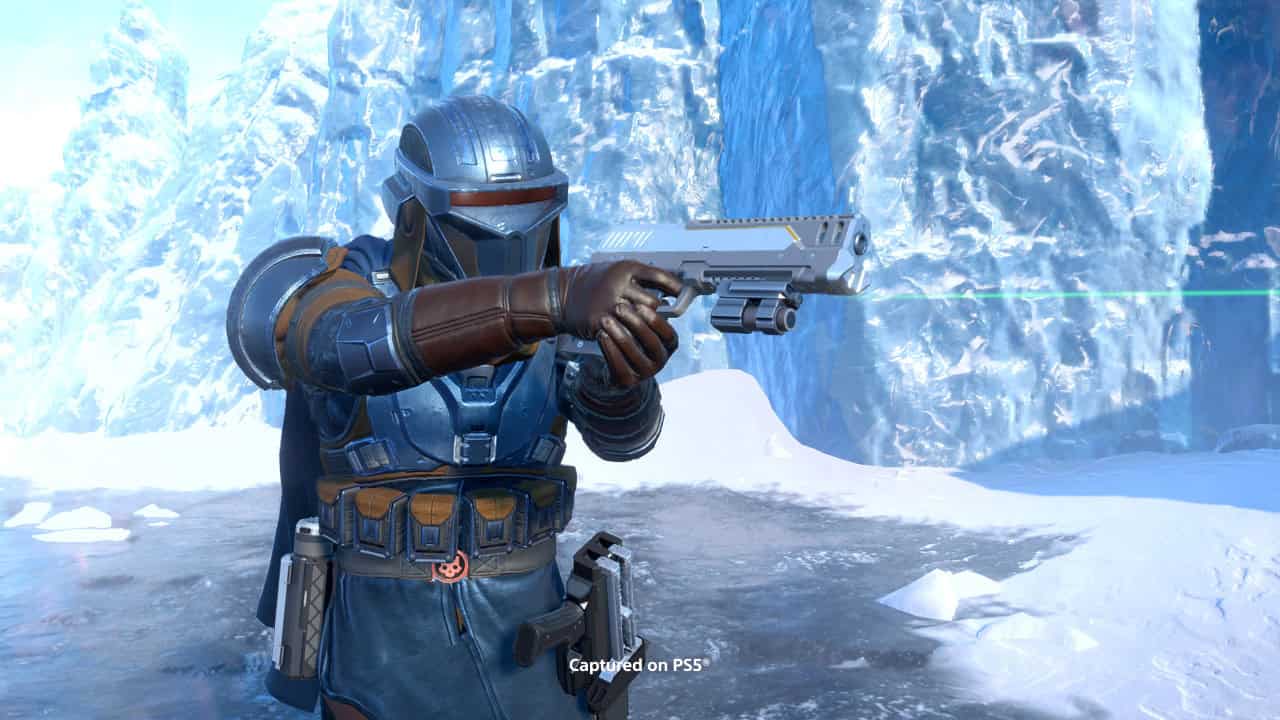 A character in blue armor and a helmet aims a futuristic gun in an icy landscape, with "captured on PS5" and "Helldivers 2: Polar Patriots" visible at the bottom