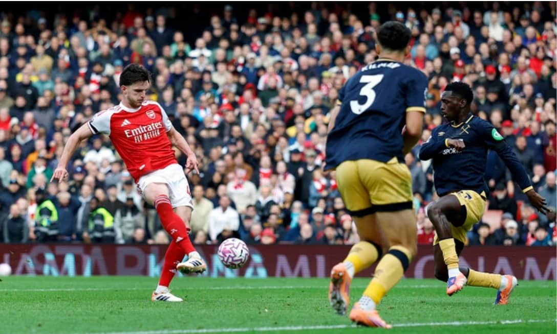 Nên chờ trận đấu diễn ra 10 - 15 phút rồi xuống tiền cược