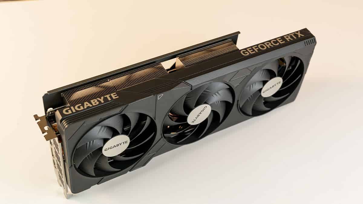 Get the best performance with the Nvidia RTX 4080 Super, offering more power than the Geforce RTX 2080 and GTX 1080, all while providing a review that