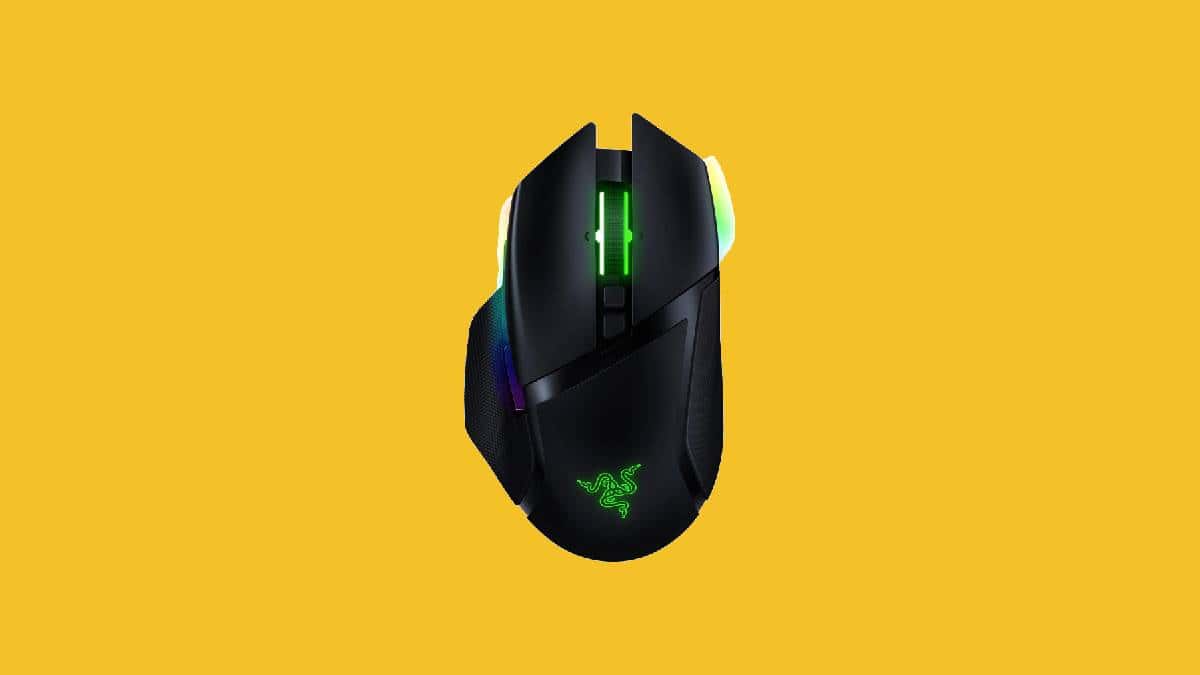Epic Razer gaming mouse gets huge discount ahead of Warzone Season 6