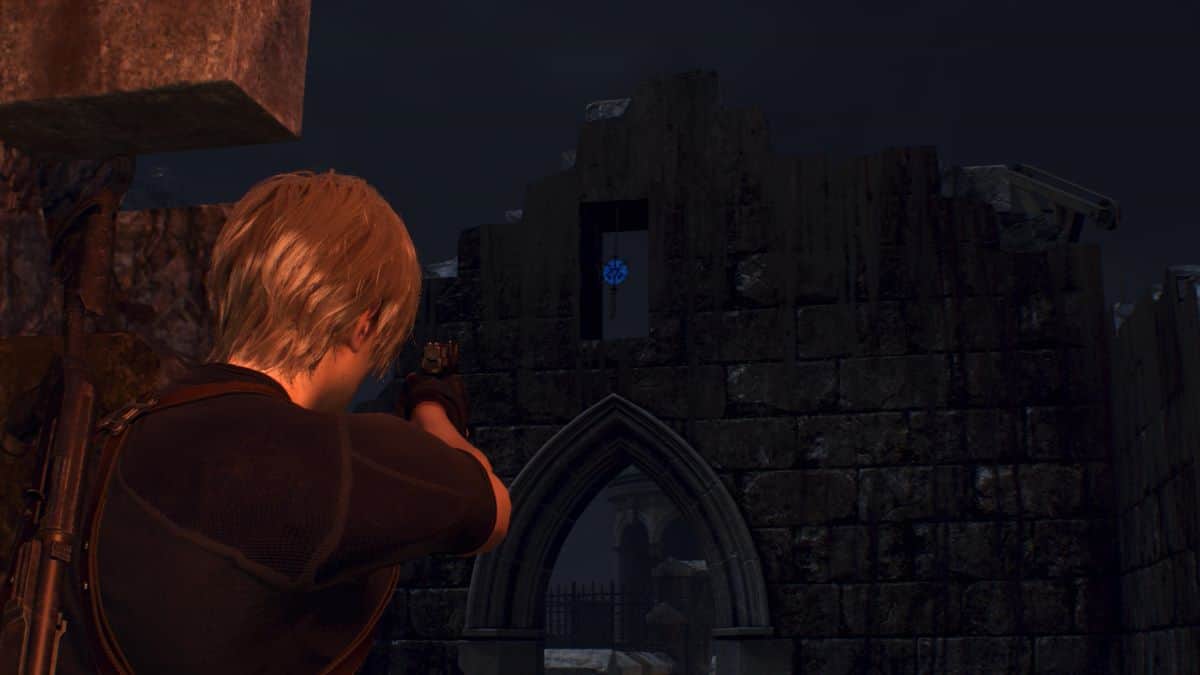 Resident Evil 4 Remake Leon Finds First Castle Gate Blue Medallion