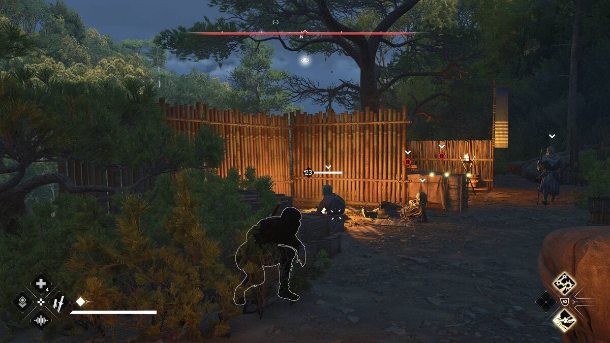 Assassin's Creed Shadows lock on target: Naoe locking onto an enemy.