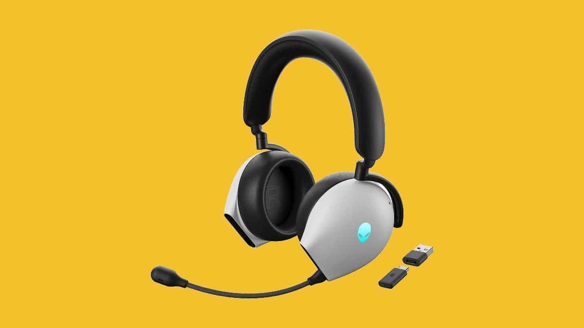 There’s an out of this world deal on this Alienware gaming headset