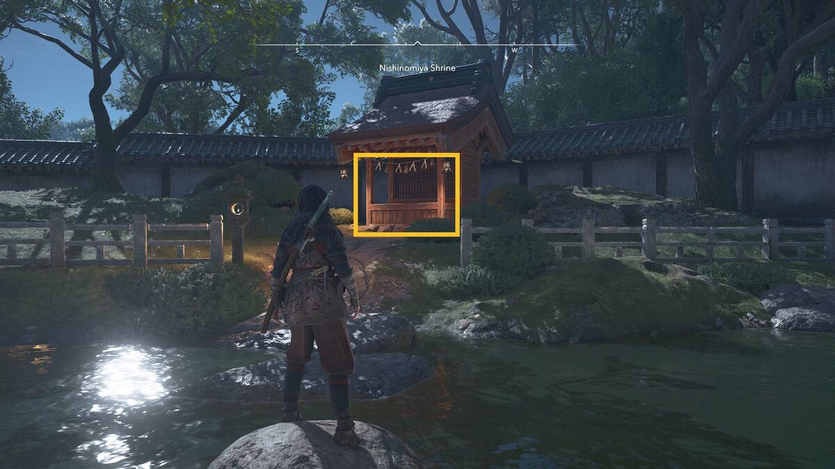 Assassin's Creed Shadows Nishinomiya Shrine: Naoe in front of a shrine.