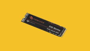 A yellow background featuring the best SSD for Cyberpunk 2077.