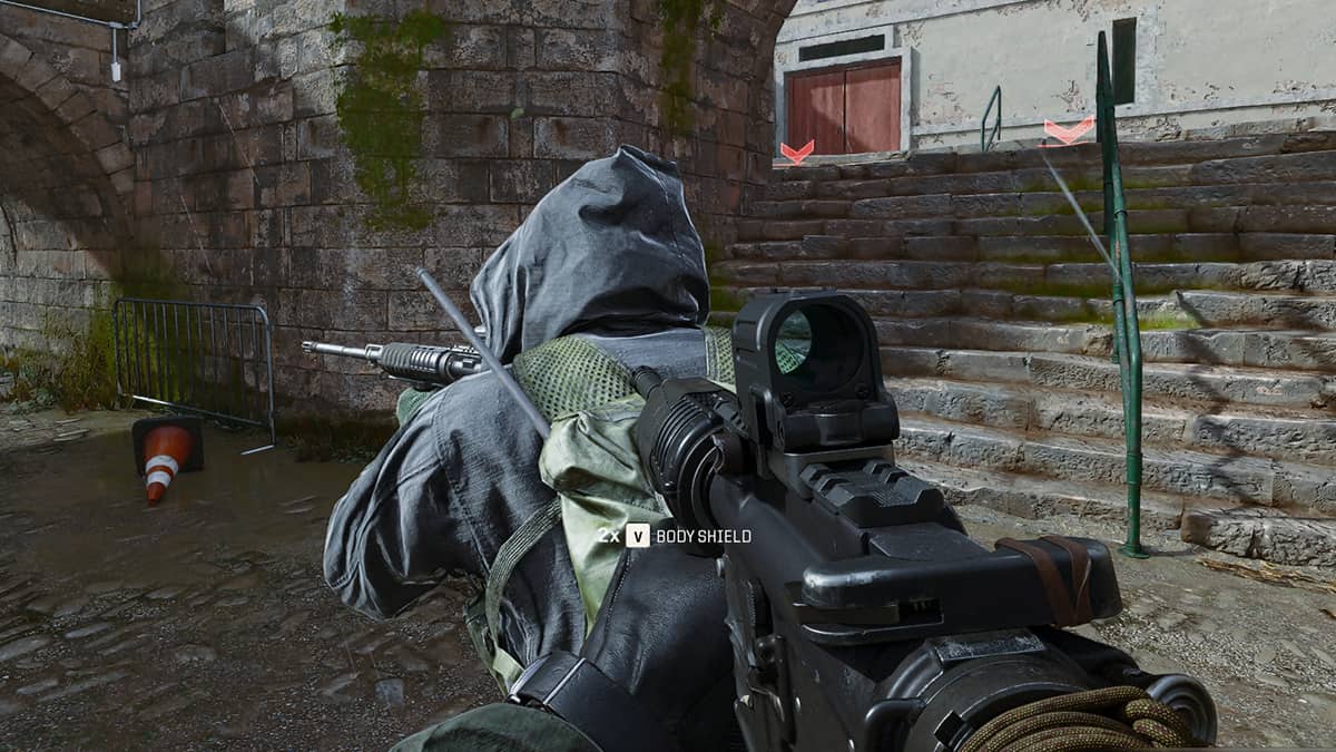 Image of a player sneaking up on another to score a point blank kill in Call of Duty Black Ops 6.
