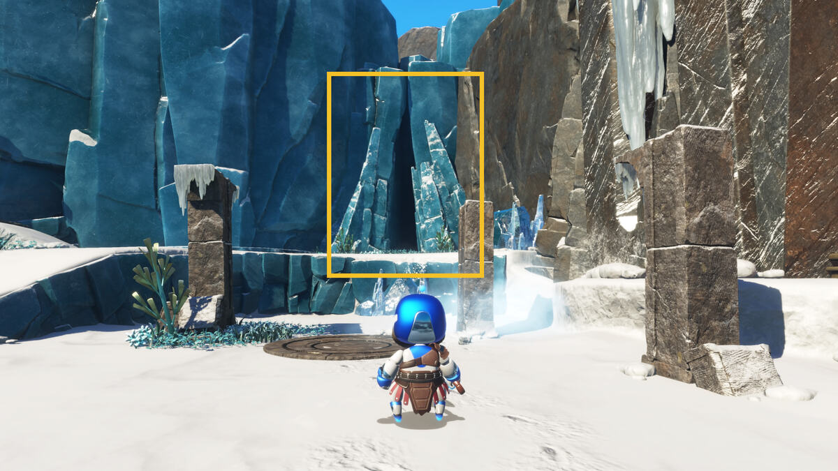 Astro Bot Bot of War: Astro exploring the Bot of War level.