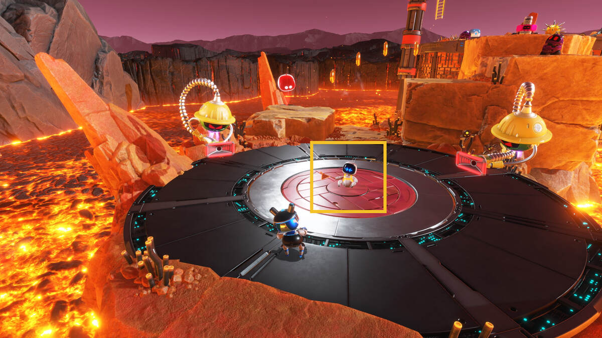 Astro Bot Cannon Brawl: Astro exploring the Cannon Brawl level.