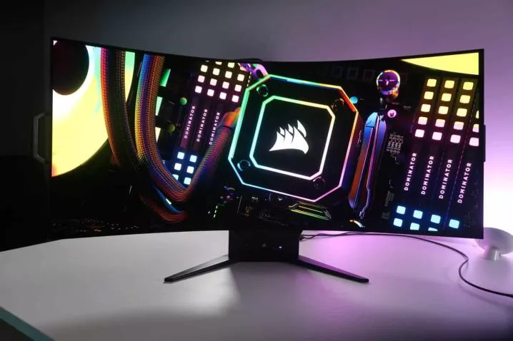 Fantastic Corsair Xeneon Flex monitor deal offers $400 off in Amazon Gaming Week