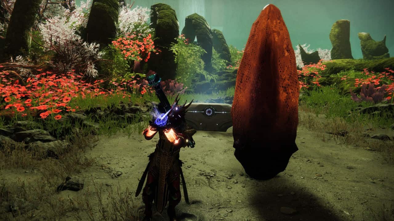 Destiny 2 Starcrossed exotic mission guide and hidden chest location: A Guardian posing with an Ahamkara egg at the end of the Starcrossed mission.