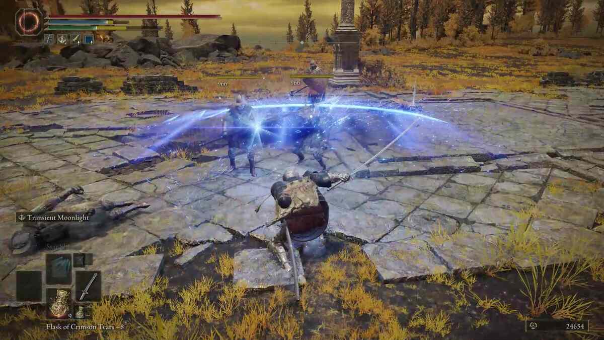 Elden Ring Moonveil Katana: A player using the Transient Moonlight light attack to hit two enemies.