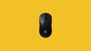 A black mouse on a yellow background suitable for gaming.