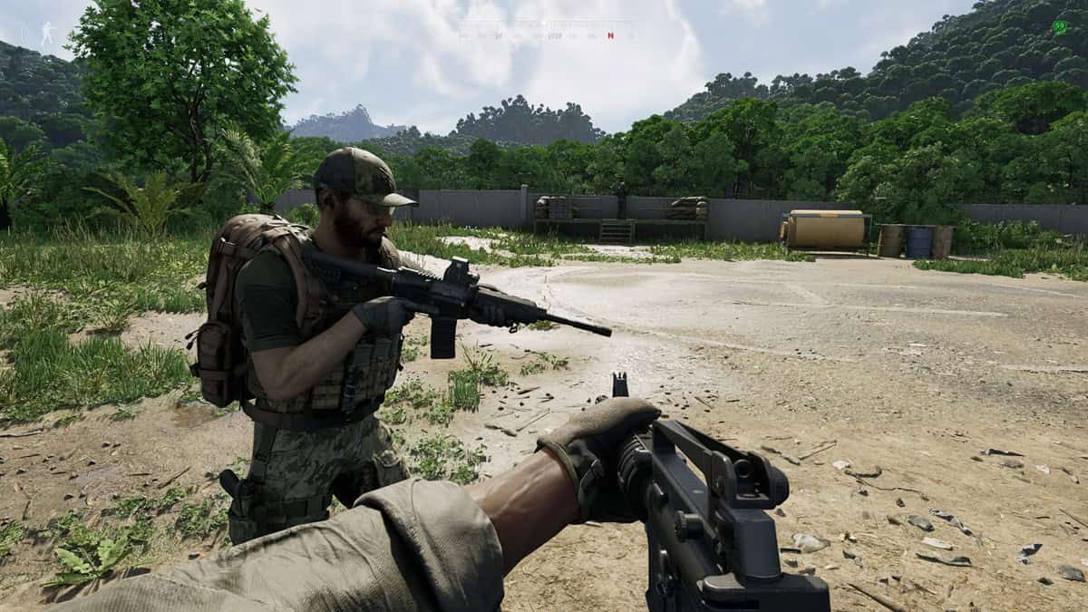 A player holds an assault rifle and stands next to an ally.