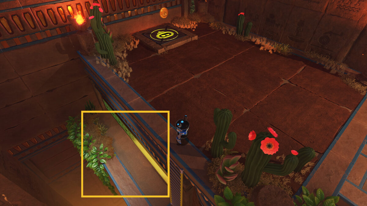 Astro Bot Hieroglitch Pyramid: Astro exploring a pyramid.