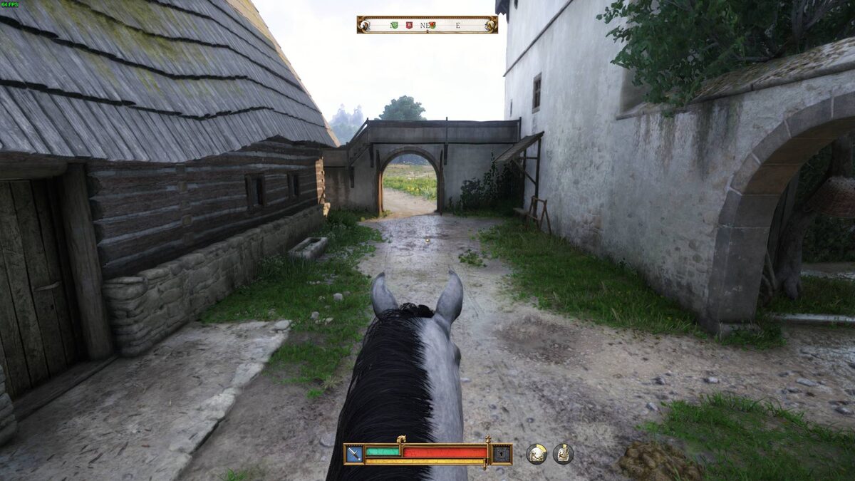 Kingdom Come Delivernace 2 horse: riding a horse through a town.