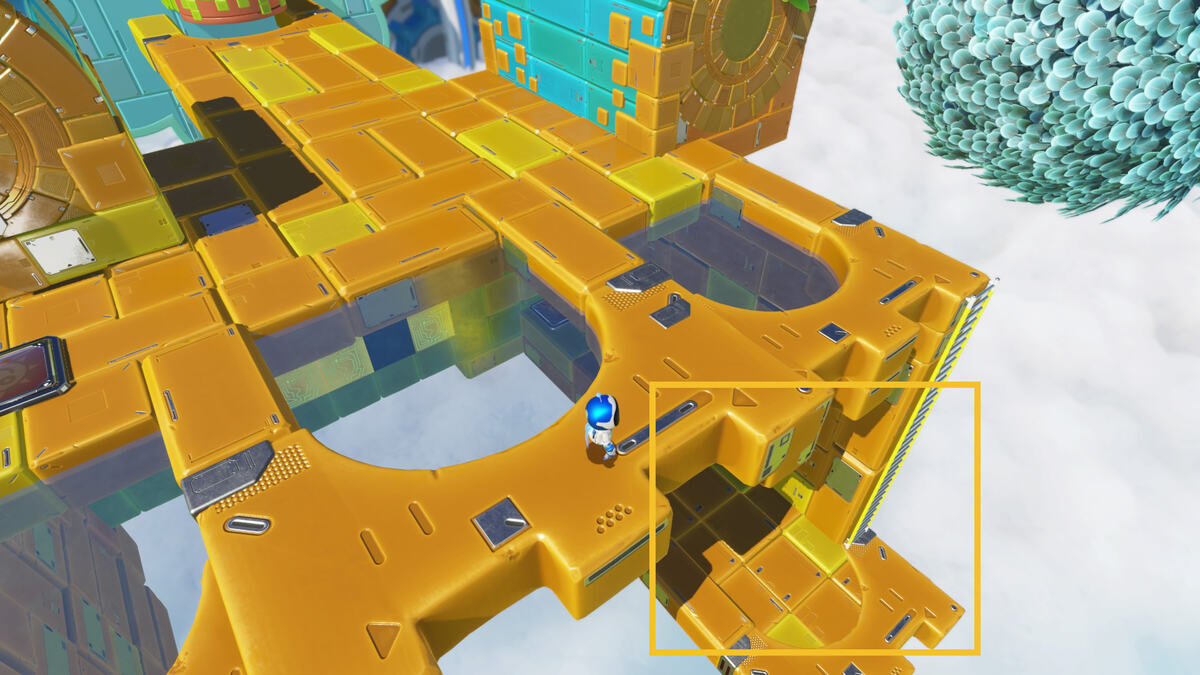Astro Bot Luna Sola: Astro exploring the Luna Sola level.