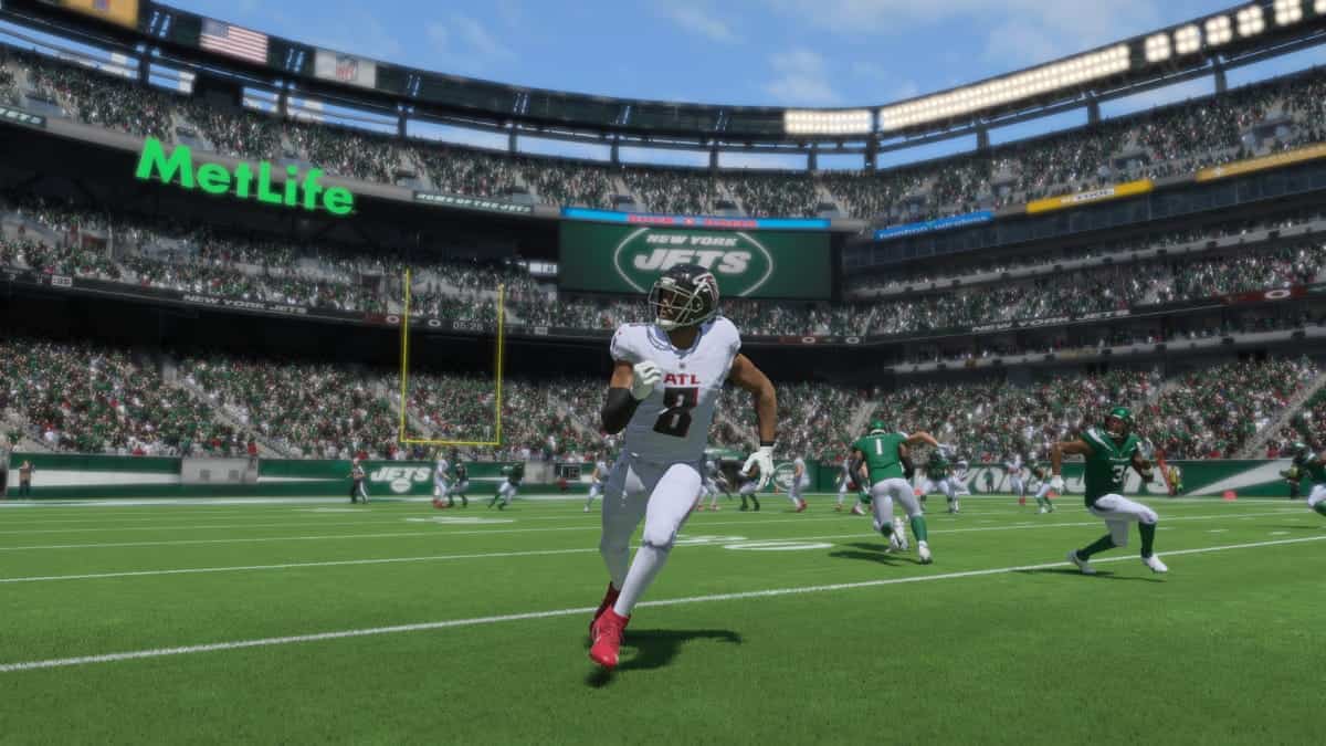 best young players madden 24: Kyle Pitts runs a route