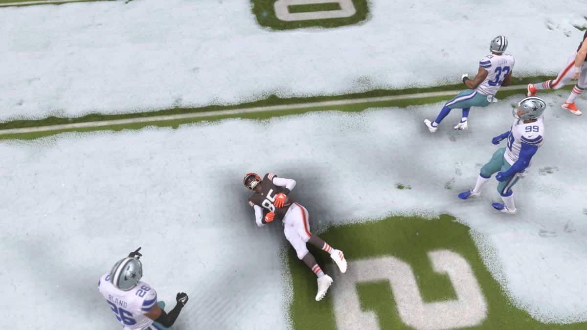 Community discusses surprising Madden 24 injury rating for Cleveland Browns vs Detroit Lions.