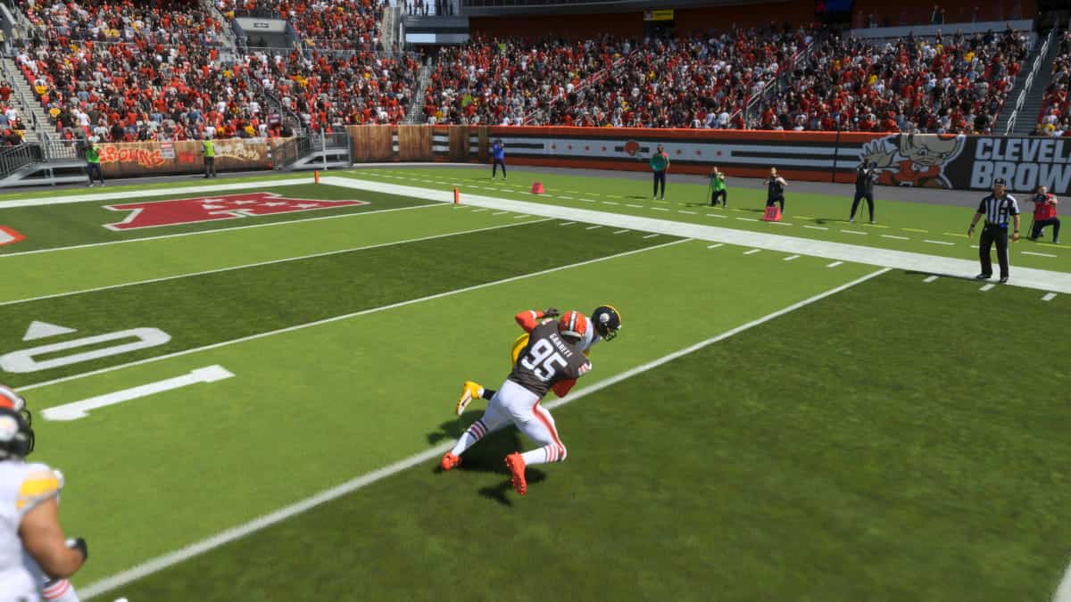 A thrilling Madden 24 game featuring a standout Edge Rusher dominating the field.