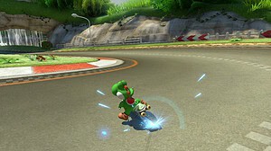 Mario Kart 8 best Yoshi setup: Yoshi drifting around a corner on Yoshi Island.