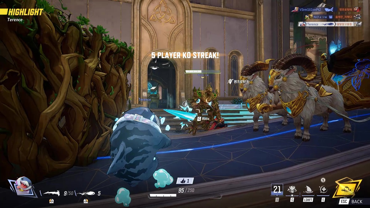 Jeff the Land Shark uses Joyful Splash on a friendly Groot in Marvel Rivals.