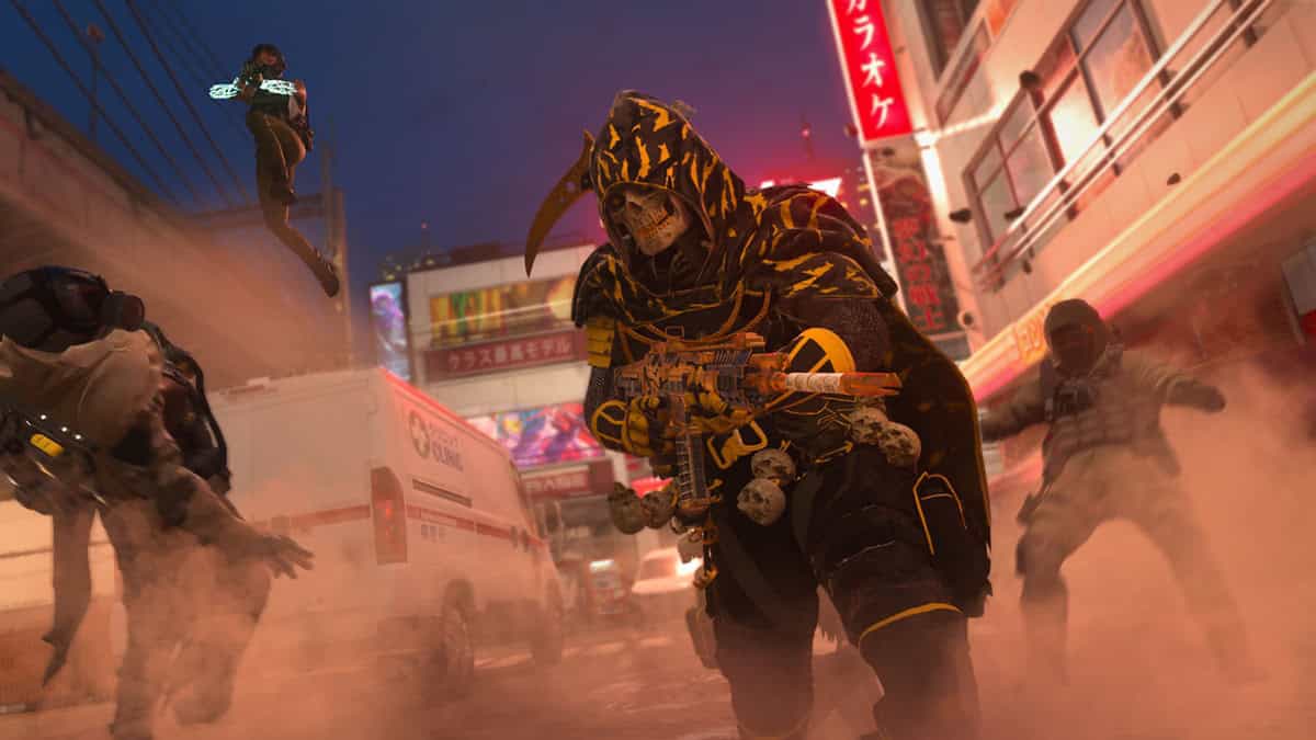 A group of armored figures face off in the game.