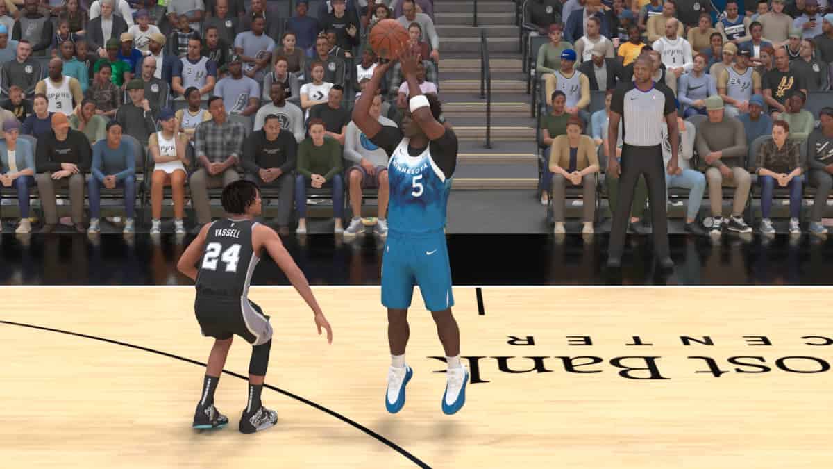 Nba 2k17 - screenshot with shot meter.