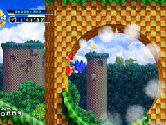 Further Sonic 4 episodes on the way despite problems