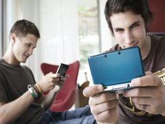 Most Japanese 3DS owners aren’t buying 3DS games