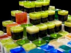 Minecraft gets themed alcoholic drink set