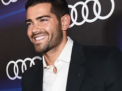 Jesse Metcalfe to star in Dead Rising movie