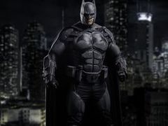 Amazing cosplay Batman suit enters Guinness World Records
