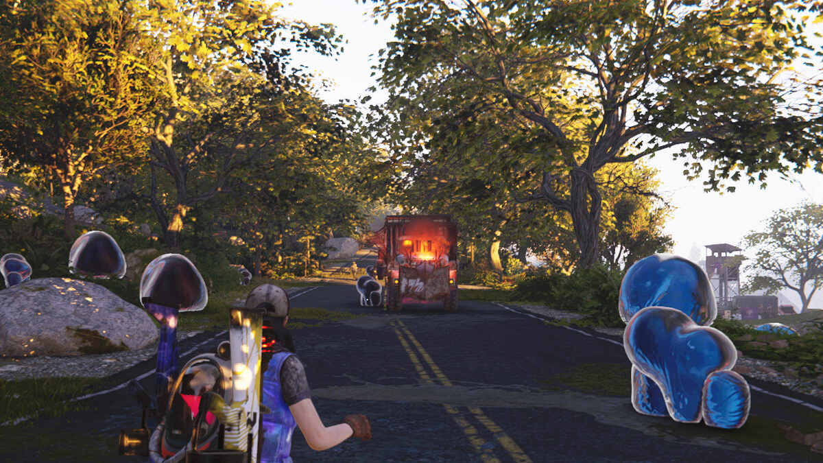Once Human Cargo Scramble: player taking part in public event.