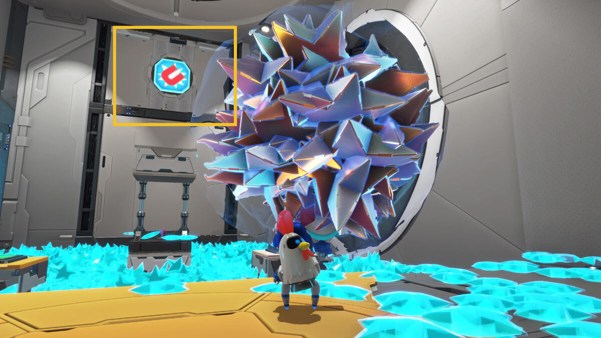 Astro Bot Orbital Blitz: Astro exploring a level in orbit.