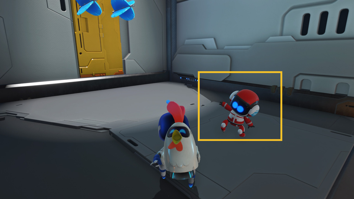Astro Bot Orbital Blitz: Astro exploring a level in orbit.