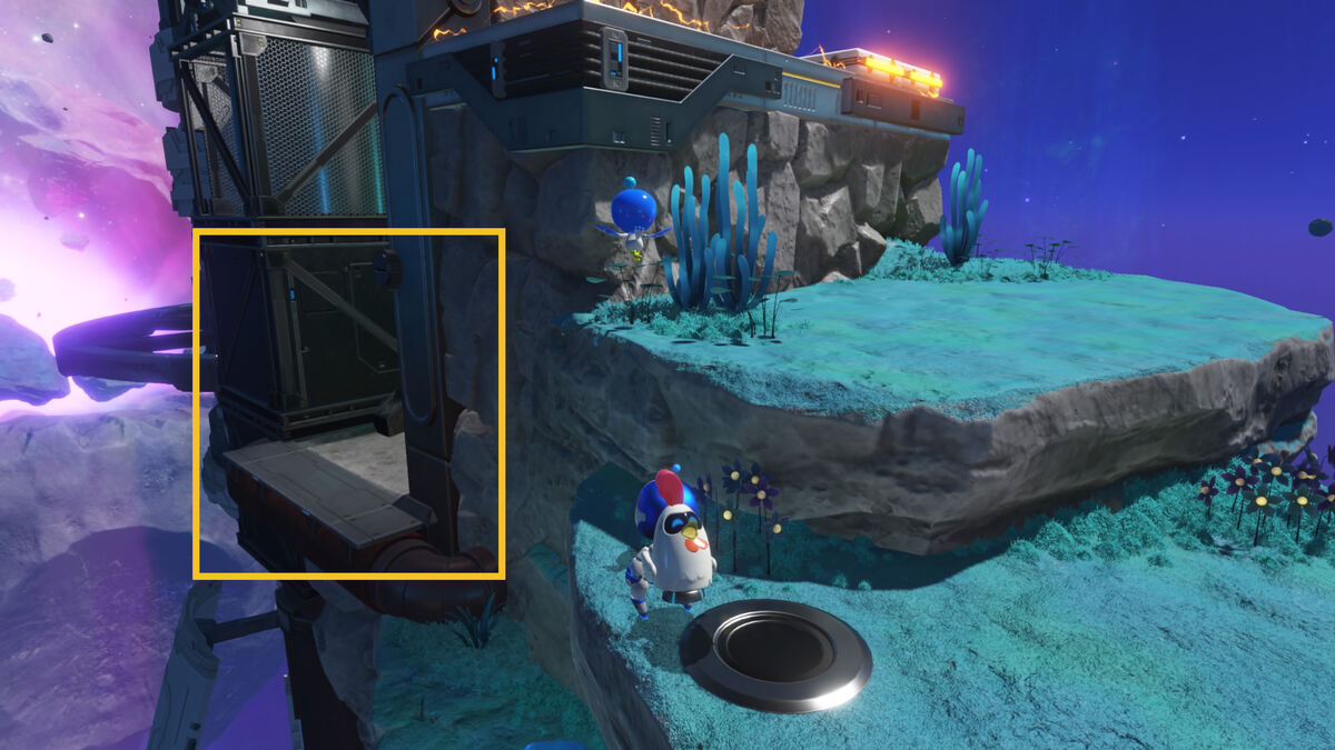 Astro Bot Orbital Blitz: Astro exploring a level in orbit.
