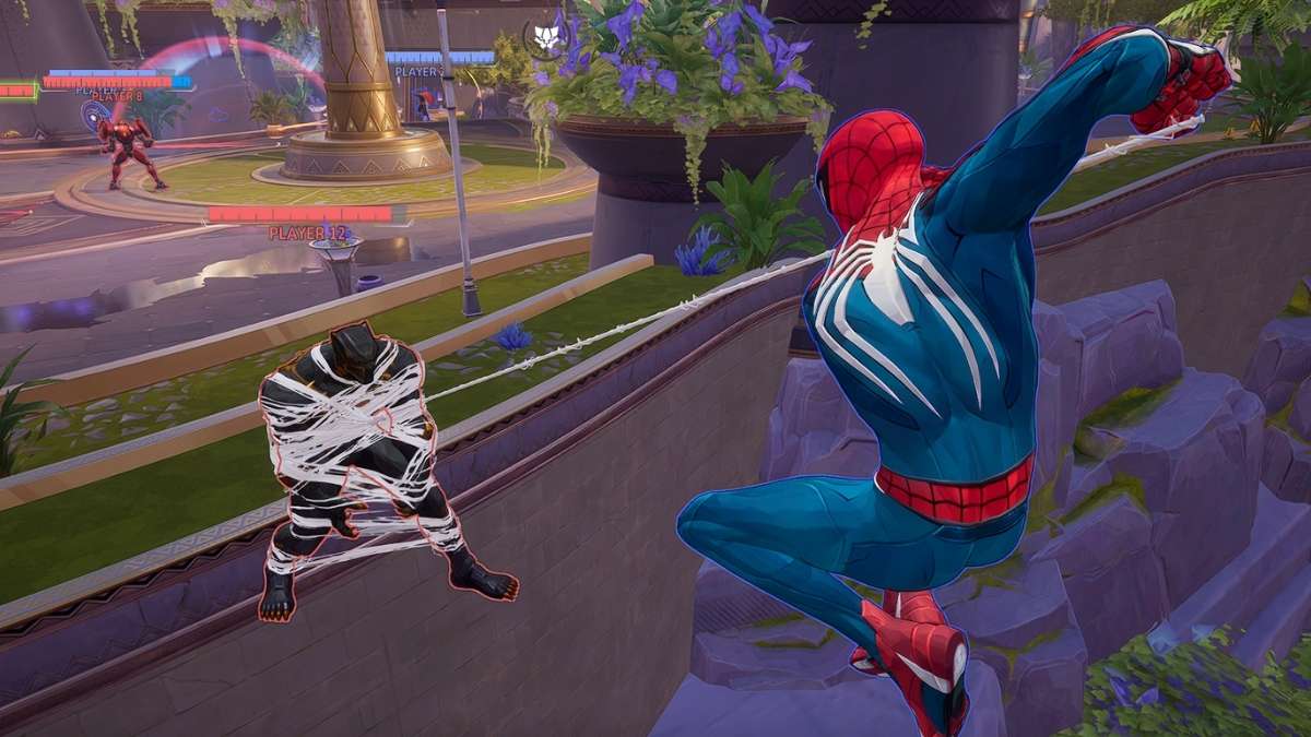 Spider-Man pulling Black Panther in Marvel Rivals