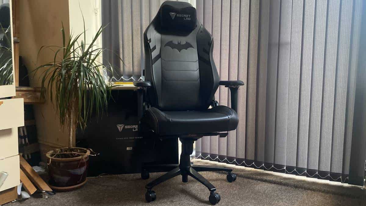 Secretlab TITAN Evo 2022 gaming chair review: Premium comfort for