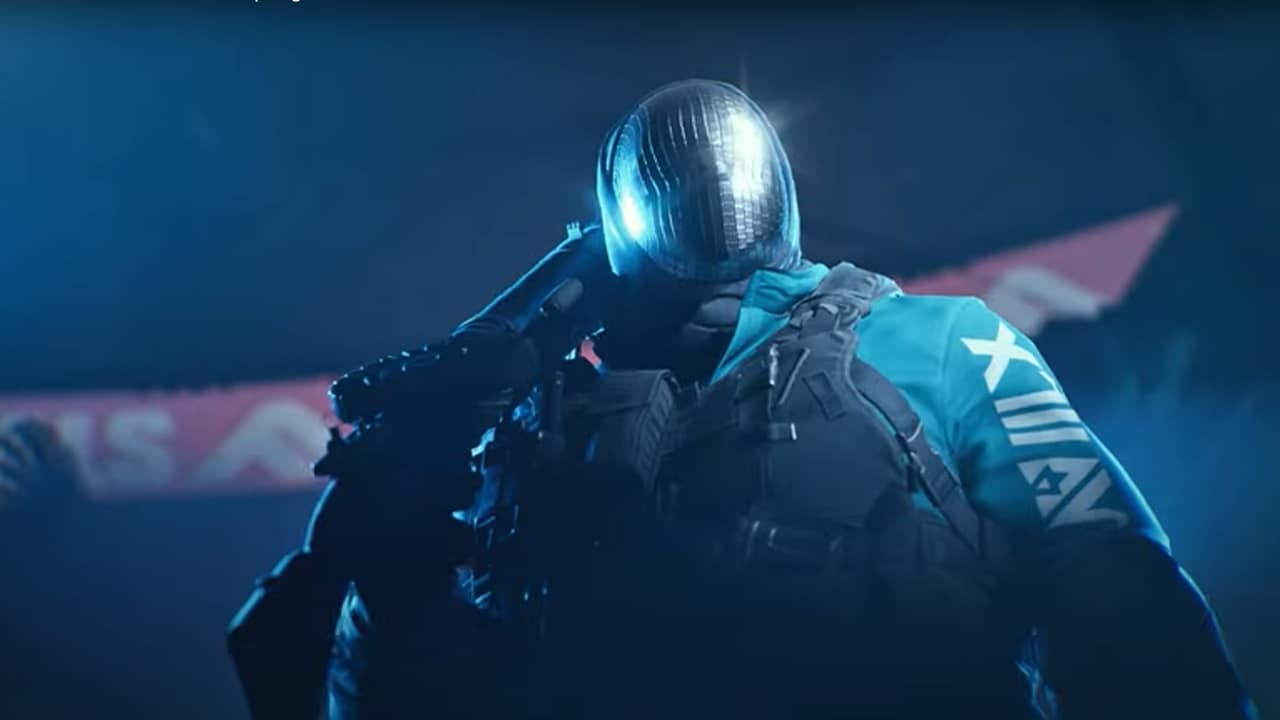 The Finals 1.6.0 patch notes - A man holding a gun in the game. Image from Embark.