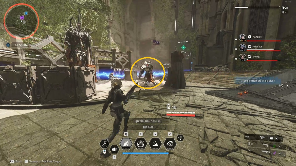 A player fights a boss in The First Descendant.