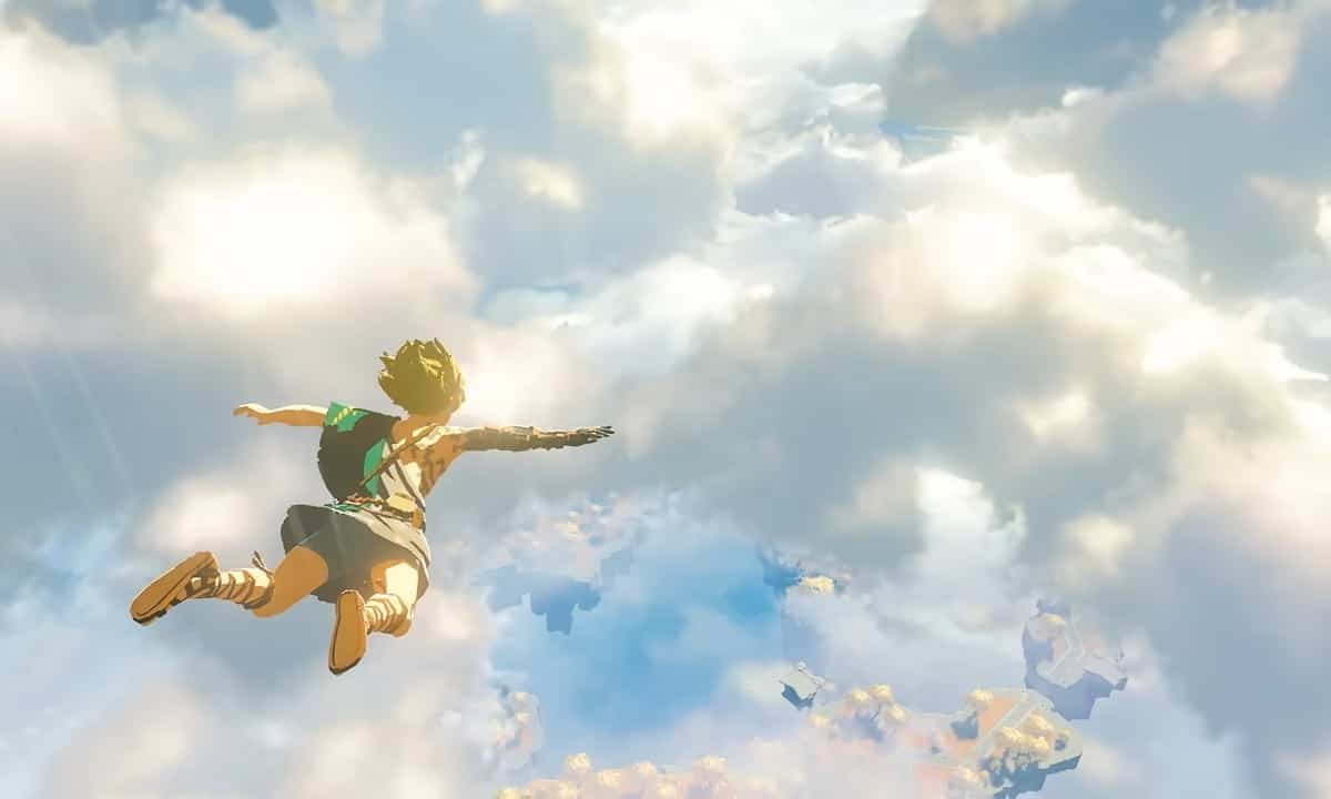 Tears of the Kingdom fall damage: Link falling through the clouds with Sky Islands underneath.