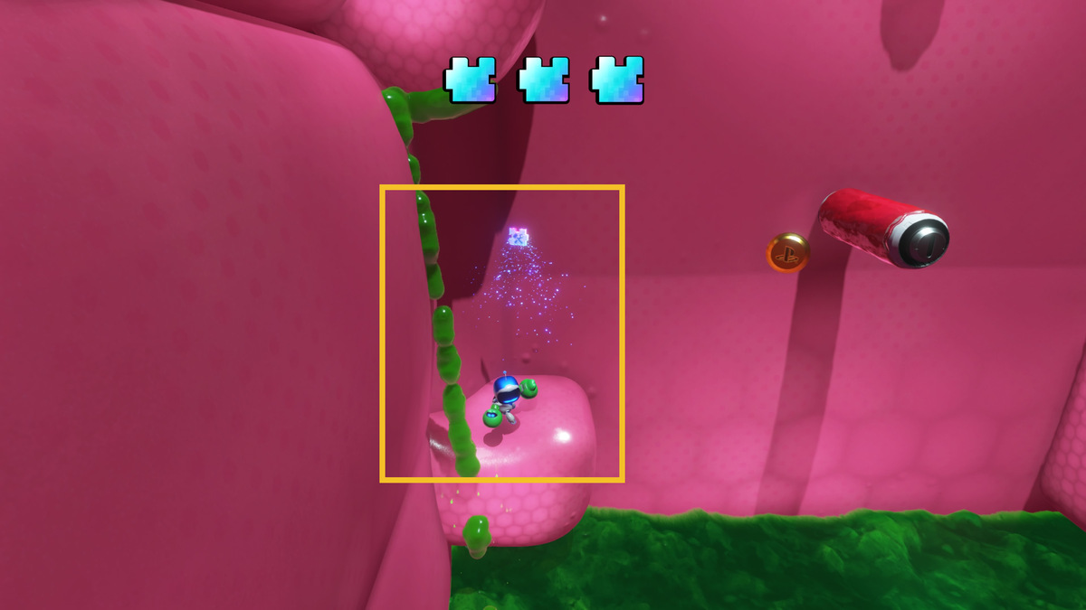 Astro Bot Wormy Passage: Astro Bot exploring the Wormy Passage.